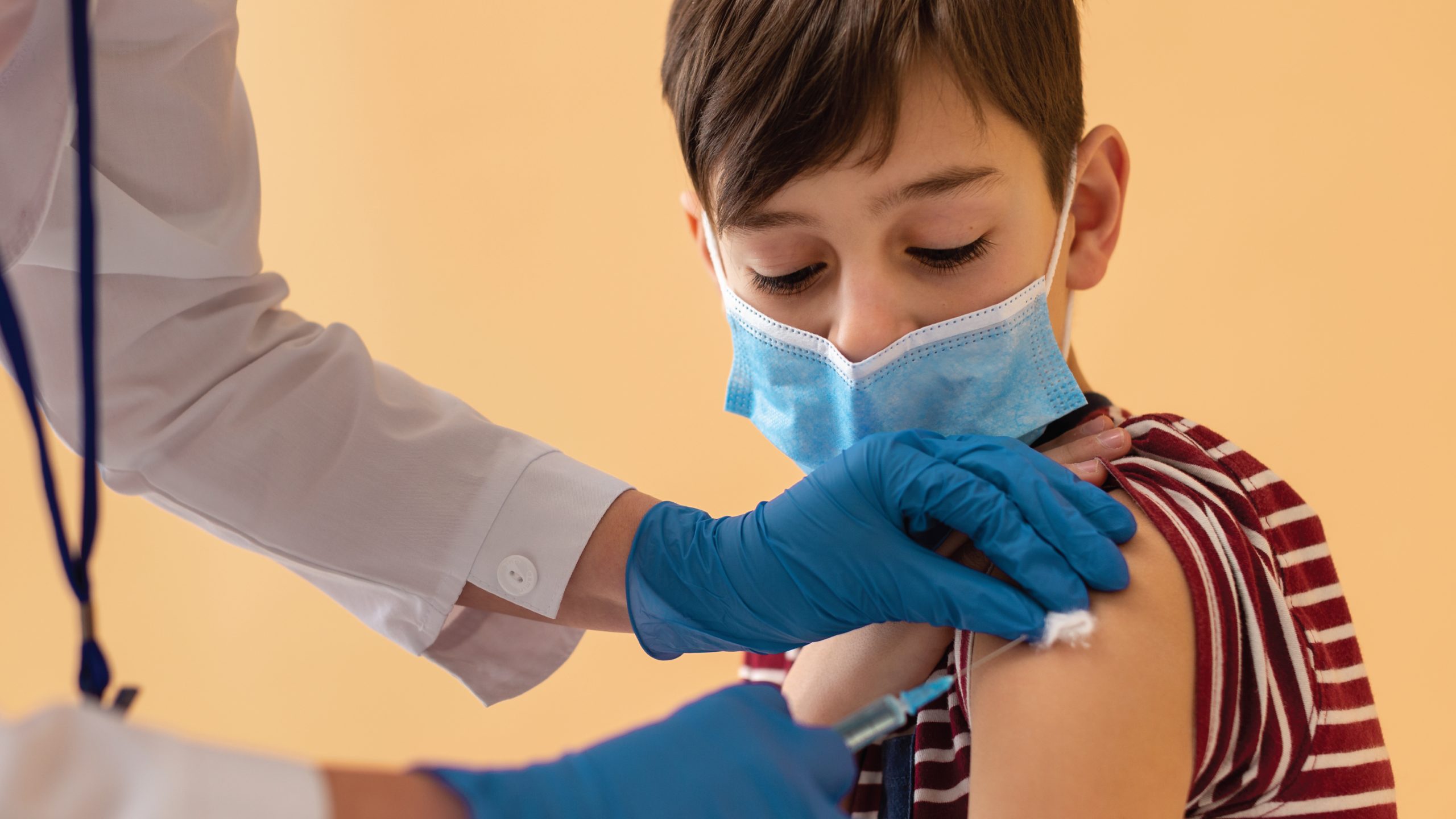 Estados con vacunación COVID para menores de 15 años